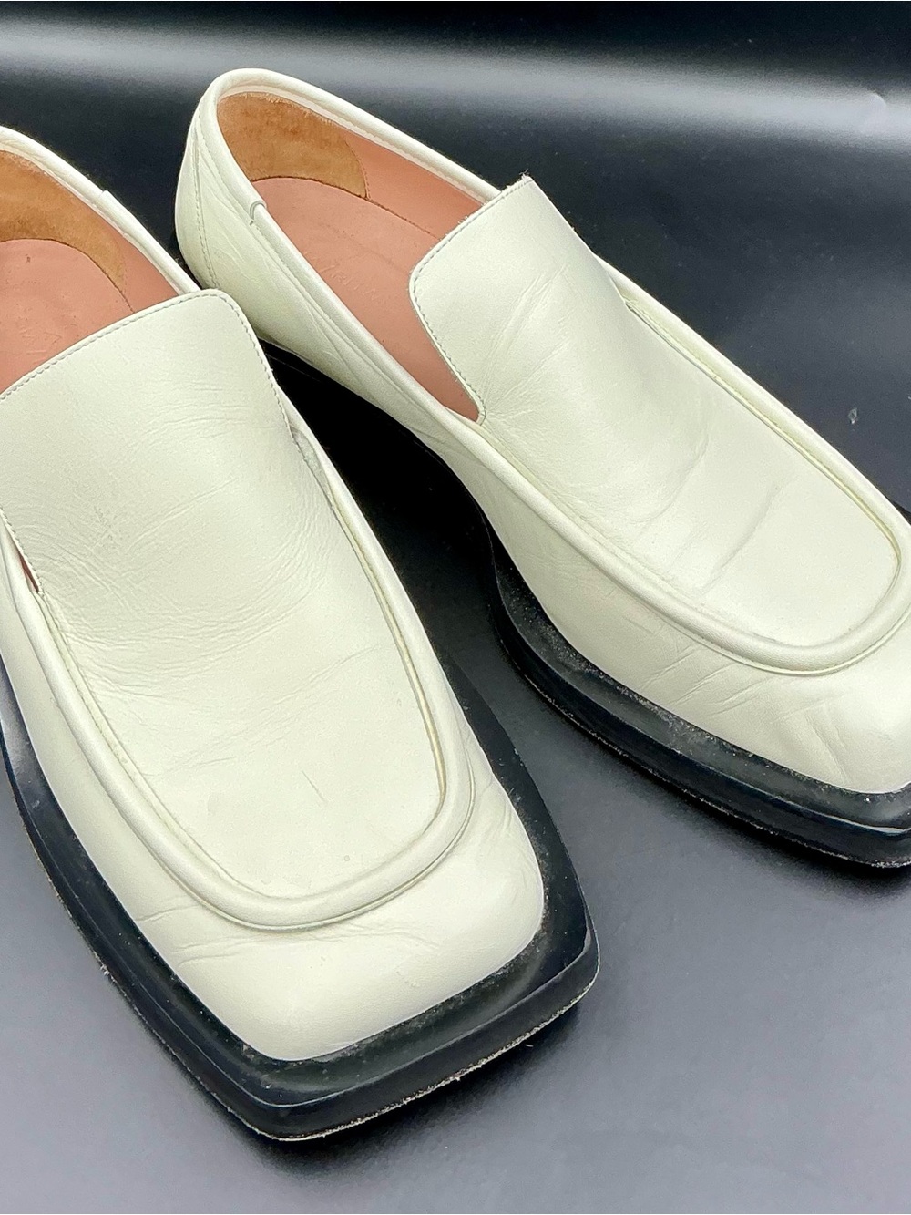 GB/RH “Rosie 25” Women’s Italian White Leather Loafer (size 9US/39EU)